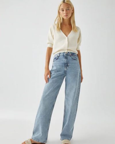 Contemporary Wide-Leg High-Waisted Light Wash Denim Jeans - Relaxed Fit