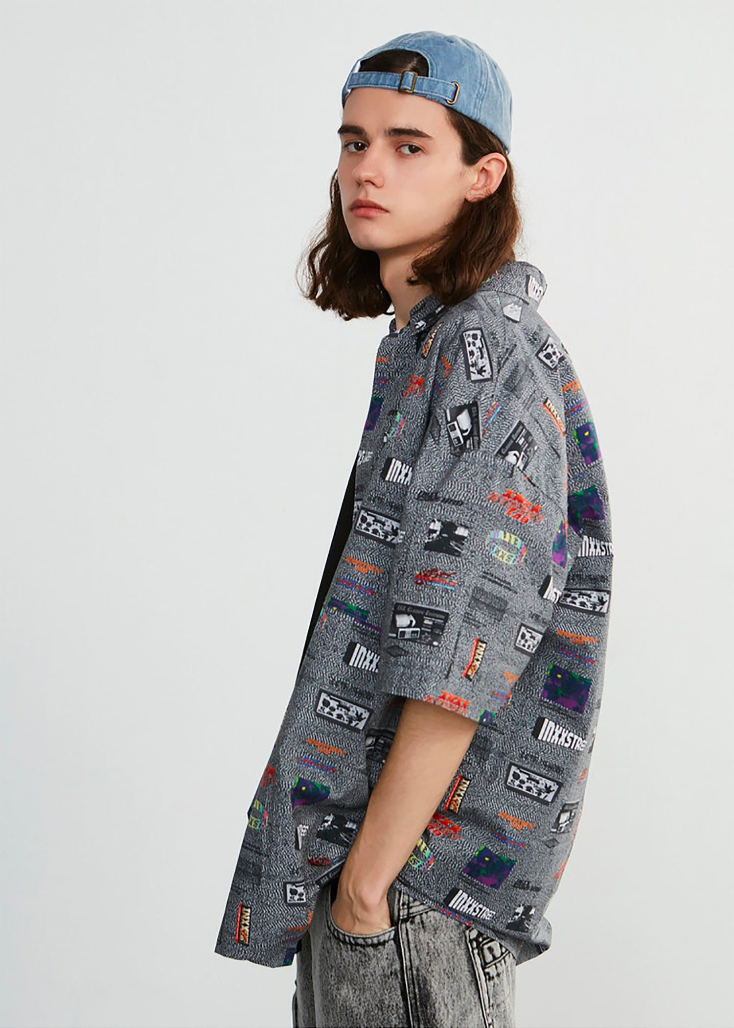 Contemporary Streetwear Retro Gaming Print Button-Up Shirt - Grey