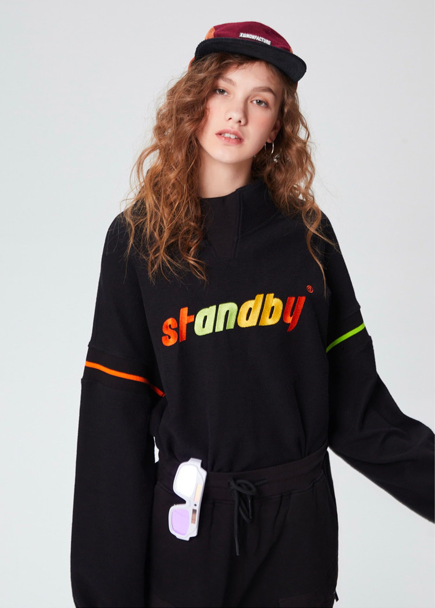 Contemporary Streetwear Rainbow Text Cropped Hoodie - Black Oversized