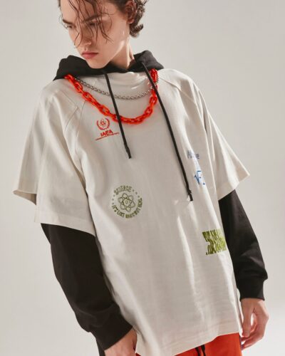 Contemporary Streetwear Graphic Hoodie with Science Graphics & Chains